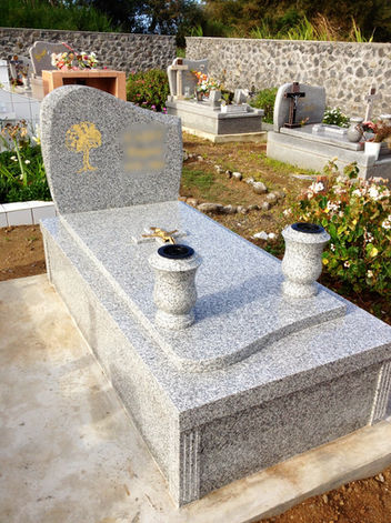 Monument massif granit